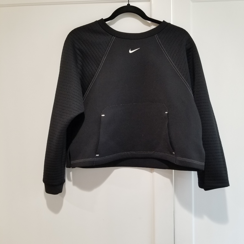 Nike crop sweater S